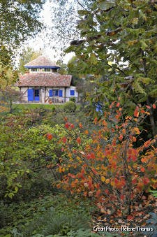 La maison dans le jardin du bois marquis